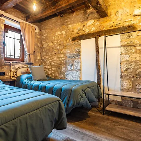 Country house Masia La Parreta *
